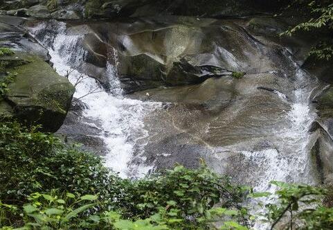 浏阳周洛风景区